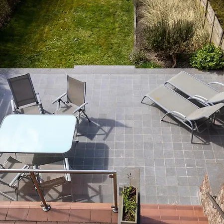 Vlak Bij Zee Ostende